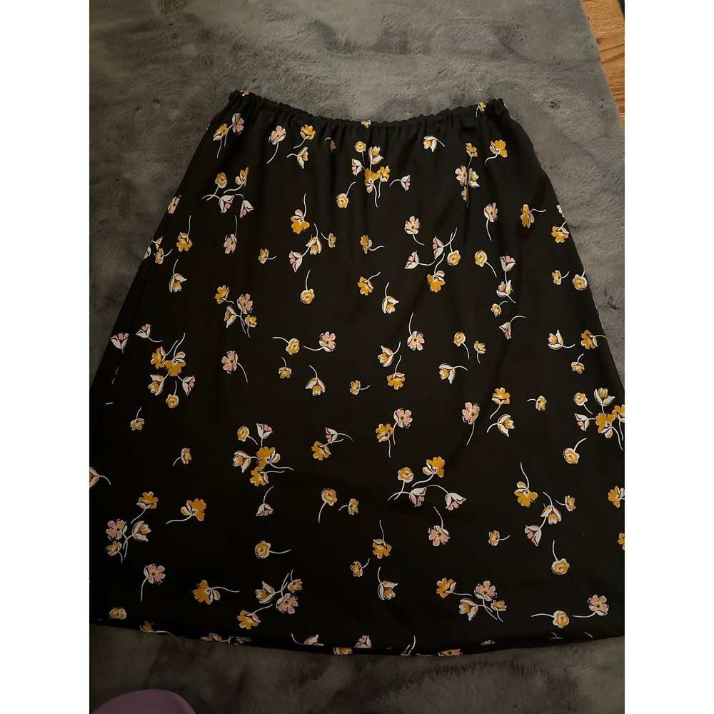 Vintage Floral print skirt